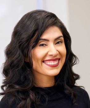 Headshot of Ana Villalobos